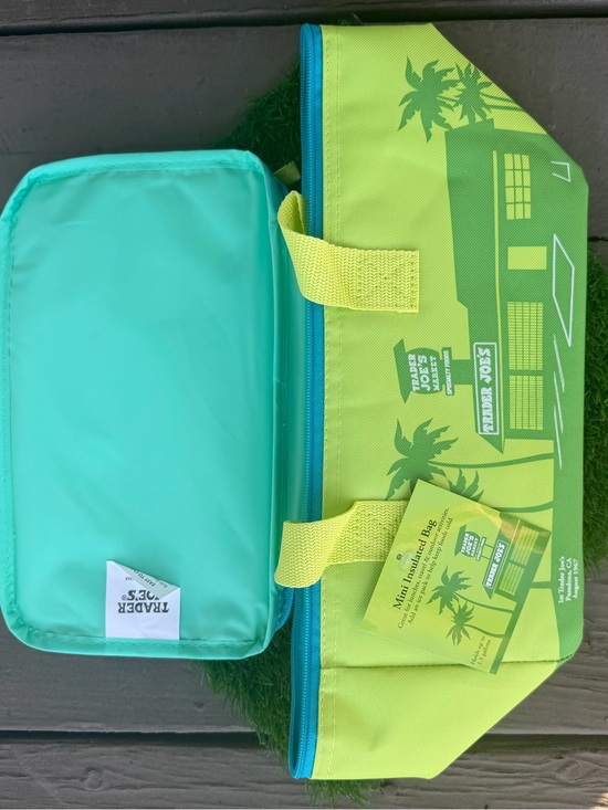 Trader Joe'S Other - 💛Trader Joe's Lime Green Mini Insulated Tote Bag ⚽️ 1 DAY SALE 🔴🇺🇸